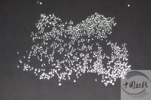 桥东金属表面处理厂喷砂玻璃微珠清理